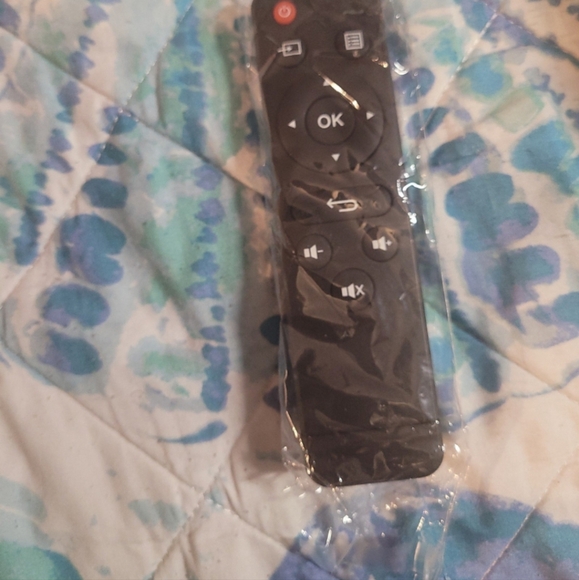 LED Projector - Picture 7 of 11